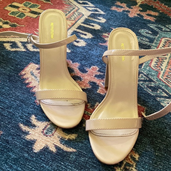 PLT blush pink nude heels - Picture 2 of 3